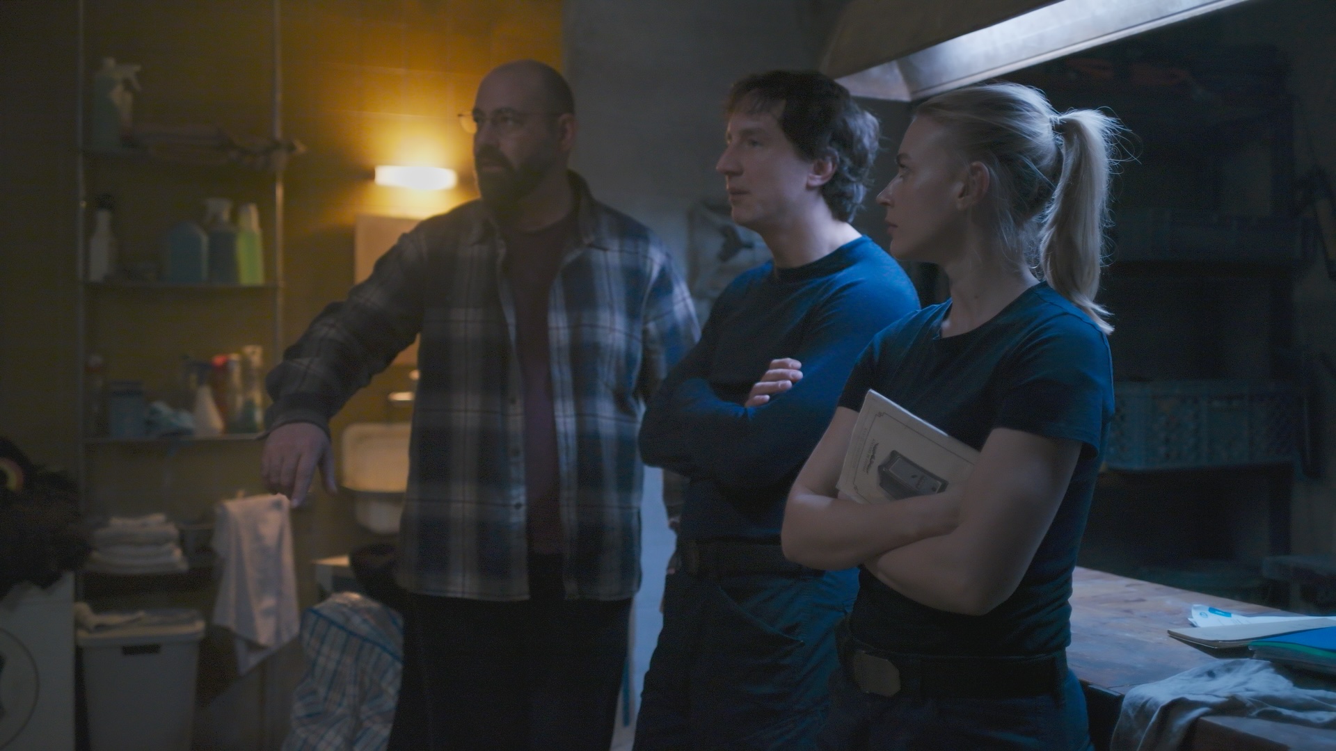 Frame from Trailer.AT